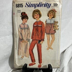 Simplicity Kids Pajama Set - Red and White Patterns